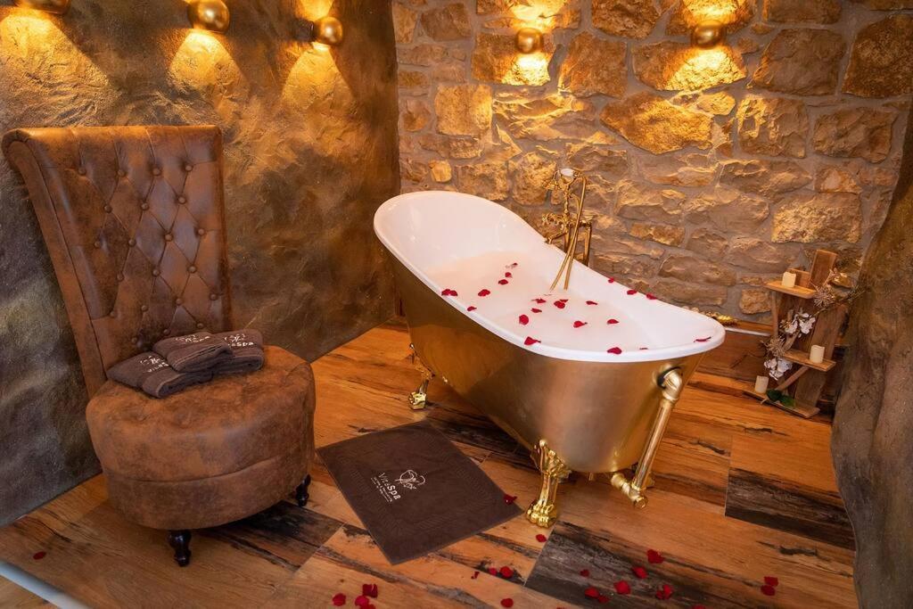 Chalet Vitaspa - Whirlpool & Sauna Privatspa Pegnitz Kültér fotó