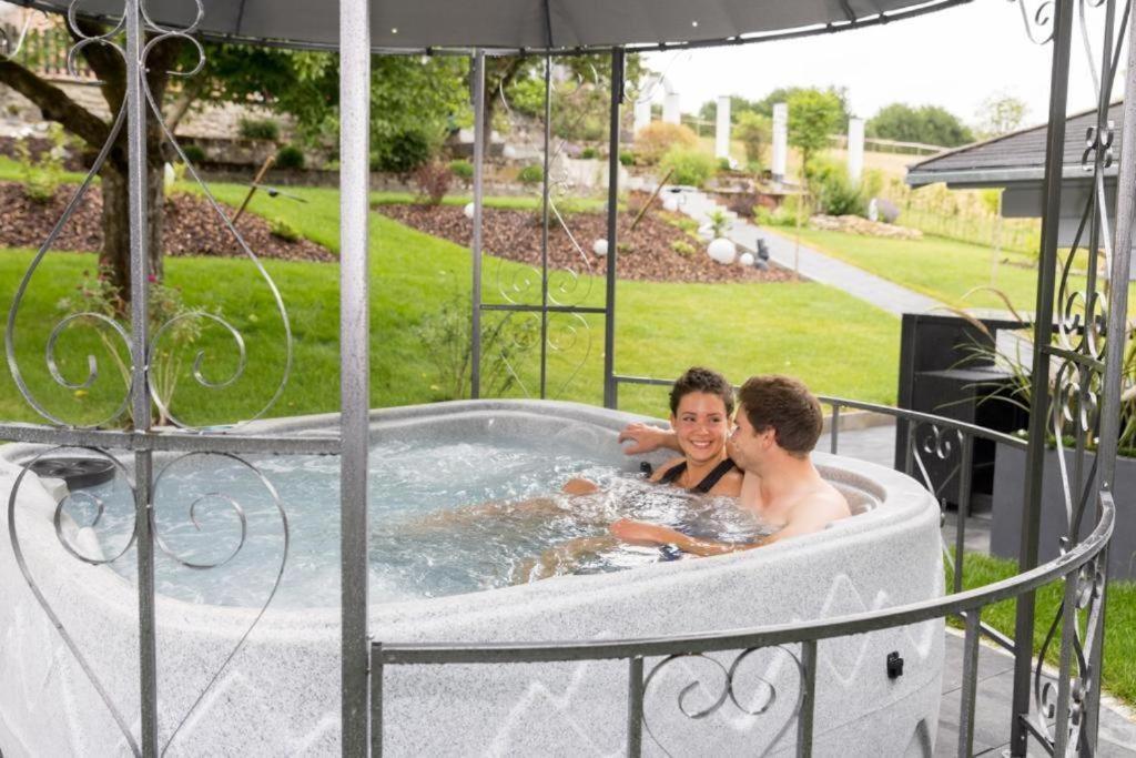 Chalet Vitaspa - Whirlpool & Sauna Privatspa Pegnitz Kültér fotó